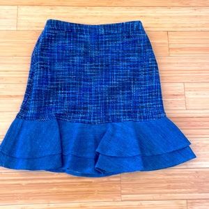 Original DolceGabana skirt in size 38 european.